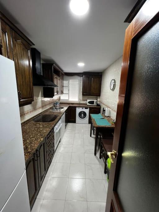 Piso En Calzada Duquesa Isabel Apartment Sanlúcar de Barrameda Exterior photo